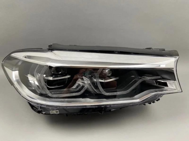 Фара BMW 5er 2016-2020 63117214962 G30, правая