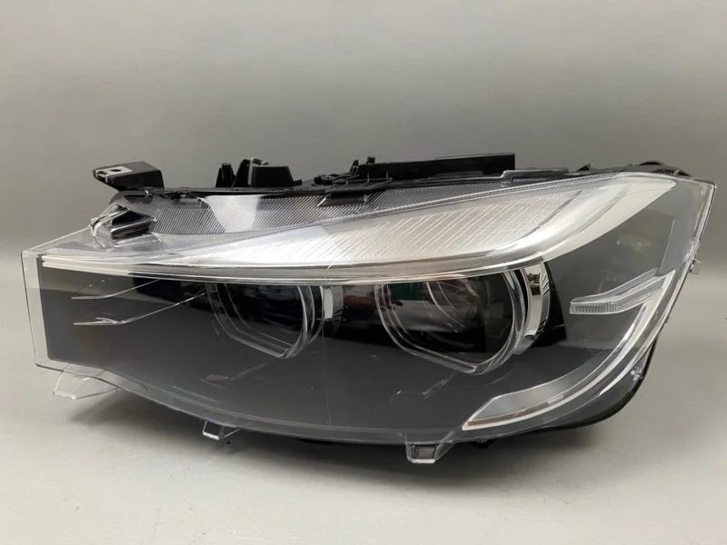 Фара BMW 3er GT 2016-2020 63117470413 F34, левая