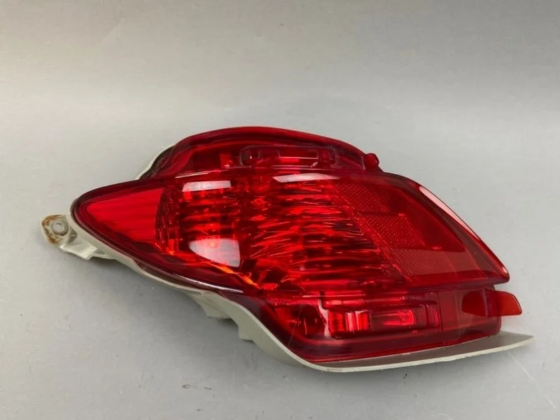 Фонарь противотуманный Lexus Rx 2010-2015 8148048020 3 350/450, правый
