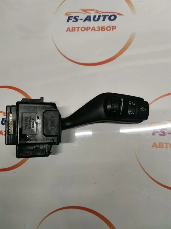 Подрулевой переключатель дворников Ford Focus 2 2008 4M5T17A553BD 1.6 SHDA, правый