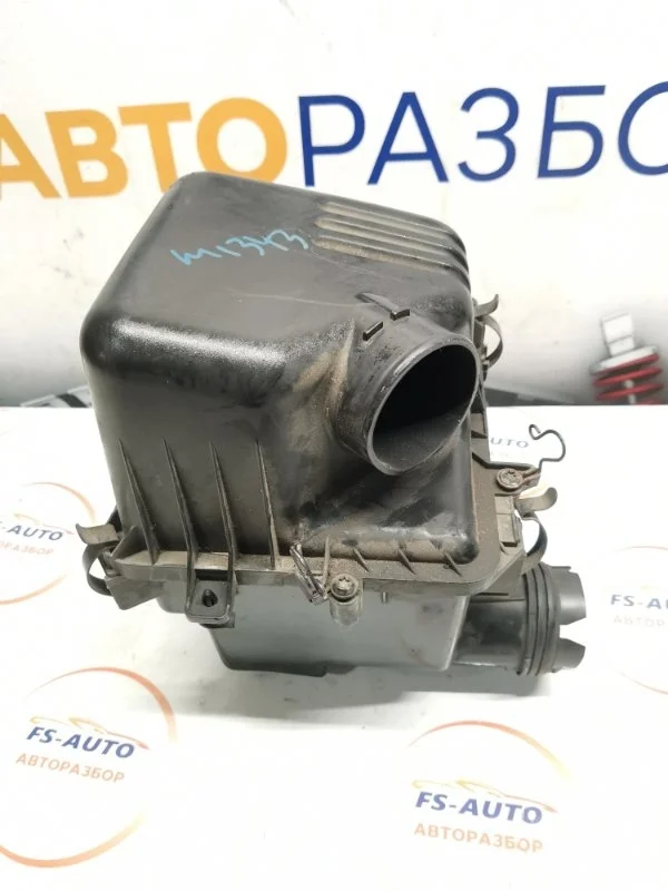 Корпус воздушного фильтра Kia Ceed 2011 281102H000 ХЕТЧБЭК 1.6 123 Л.С. G4FC