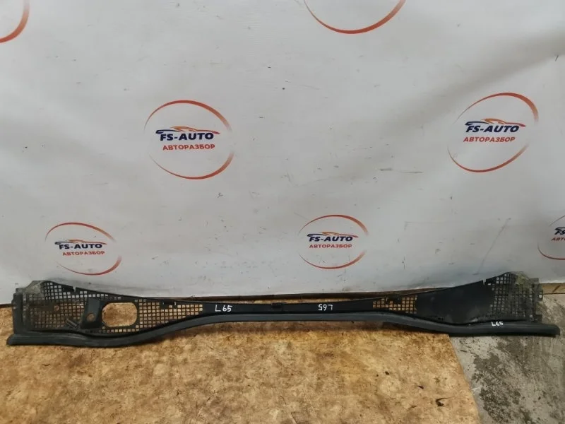 Жабо Lada Largus 2008 8200825457 1.6 K7MA710