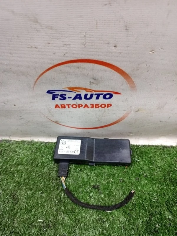 Блок управления центральным замком Opel Astra J 2009 13503204 1.6 A16XER