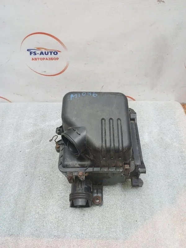 Корпус воздушного фильтра Hyundai Elantra 281102H000 1.6 G4FC