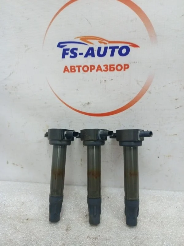 Катушка зажигания Dodge Caliber 2010 04606824AB 1.8 EBA