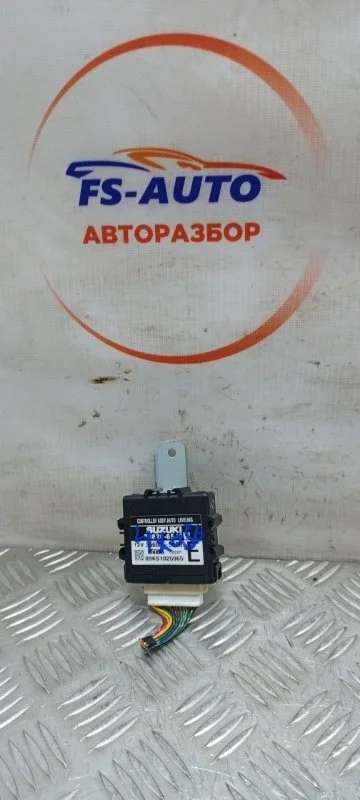 Блок управления светом Suzuki Grand Vitara 2 2011 3862065J01 SUV 2.4 J24B