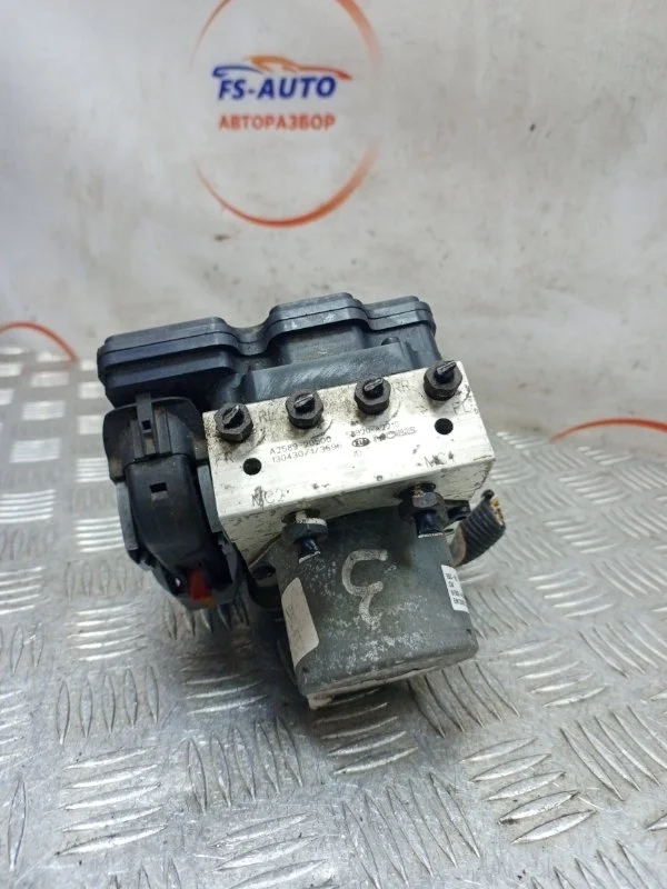 Блок ABS Kia Ceed 2013 58920A2210 КУПЕ 3 ДВЕРИ JD 1.6 G4FJ
