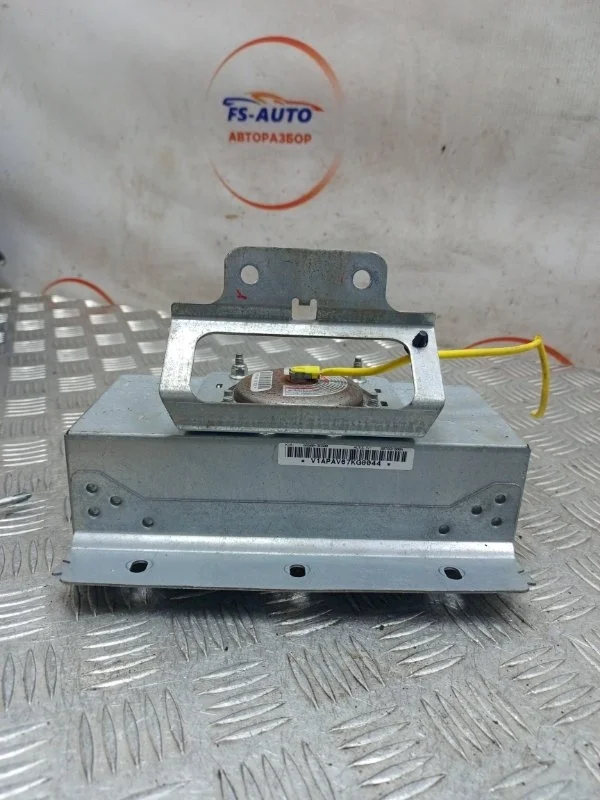 Подушка безопасности пассажира Kia Sorento 2007 845003E600 SUV 2.5 D4CB