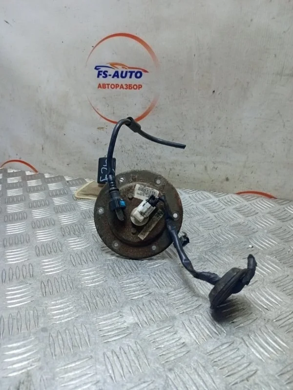 Датчик уровня топлива Kia Sportage 2 2010 311302E000 SUV G4GC