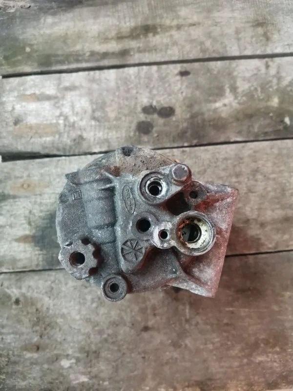 Компрессор кондиционера Nissan ALMERA II 06.2000 8200470242 N16 1.5 БЕНЗИН