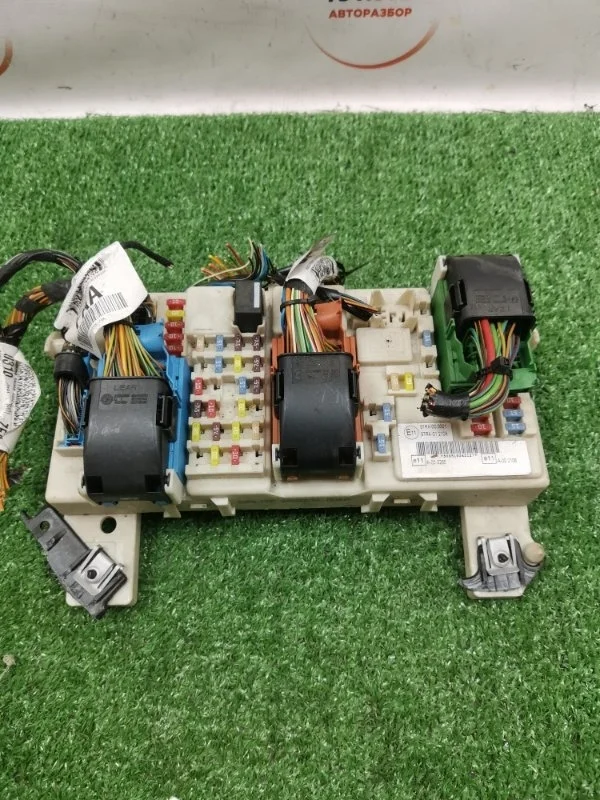 Блок предохранителей салонный Ford Focus 2 2010 7M5T14A073CC ХЕТЧБЭК 2.0 AODA