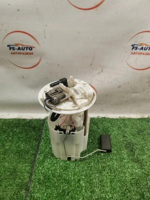 Топливный насос Opel Corsa 2014 13327783 ХЕТЧБЕК А14XER