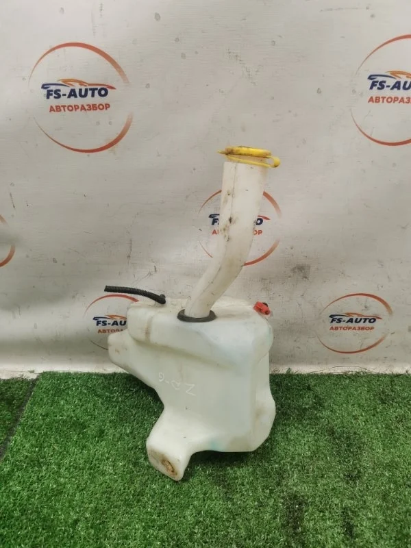 Бачок стеклоомывателя Opel Corsa 2014 55702892 ХЕТЧБЕК А14XER