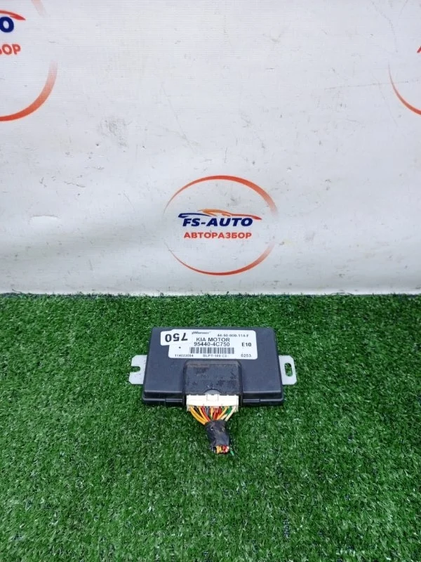 Блок управления полным приводом Kia Sorento 2009 954404C750 SUV 2.5 D4CB