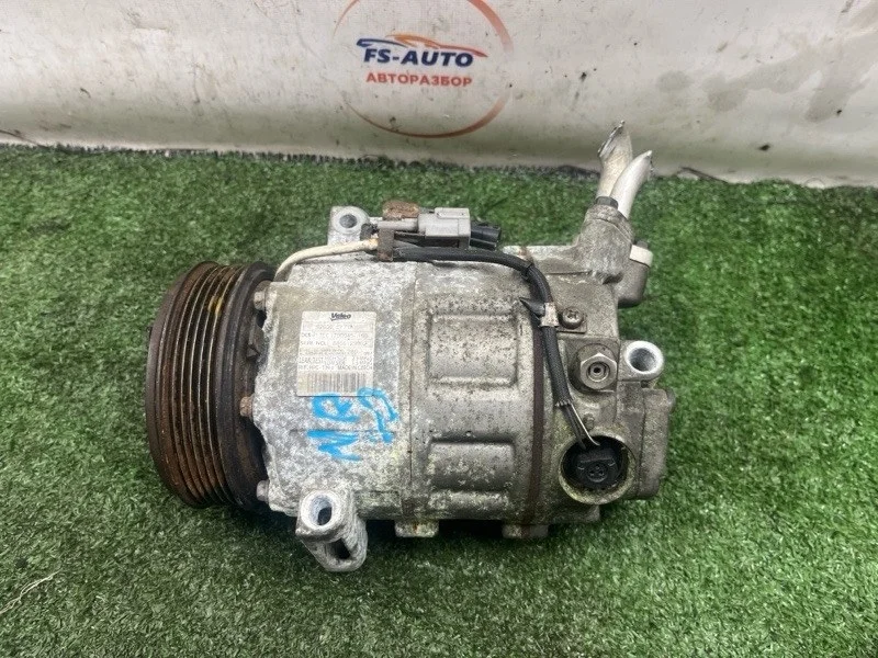 Компрессор кондиционера Nissan Qashqai 2010 92600CY71A 2.0 MR20