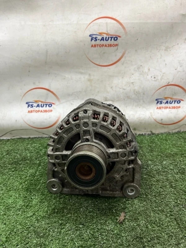 Генератор Nissan X-Trail 2013 23100EN00B T31 2.0 MR20DE