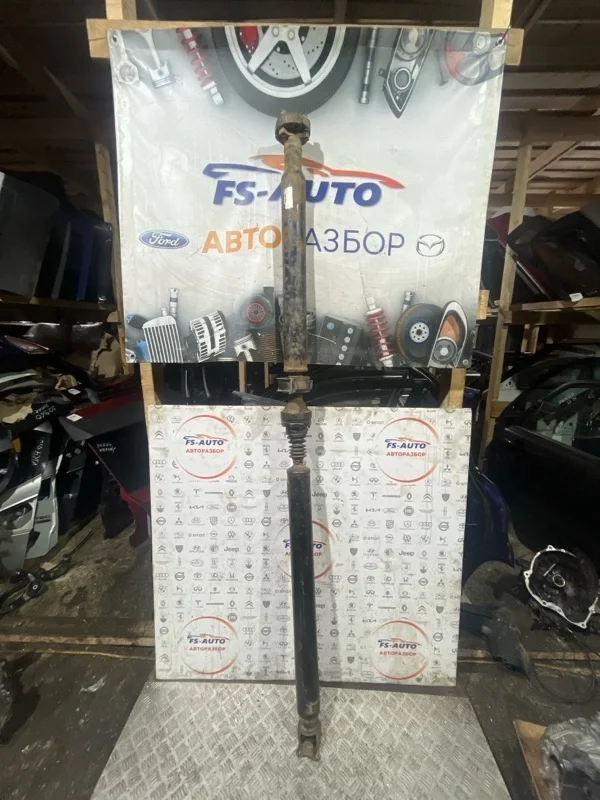 Кардан Hyundai Tucson 2005 493002E000 SUV G4GC