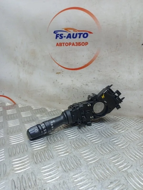 Подрулевой переключатель Kia Ceed 2013 934101M631 КУПЕ 3 ДВЕРИ JD 1.6 G4FJ