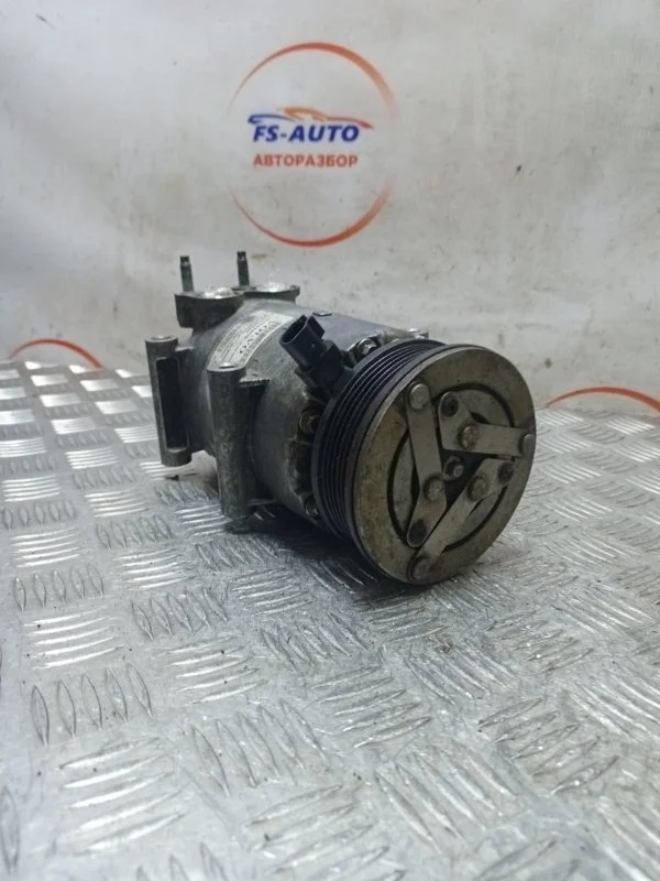 Компрессор кондиционера Volvo S60 2013 31369800 1.6 B4164T