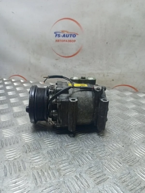 Компрессор кондиционера Ford Focus 1 2007 YS4H19D629AB ХЕТЧБЭК 2.0 EDDB 131 Л.С.