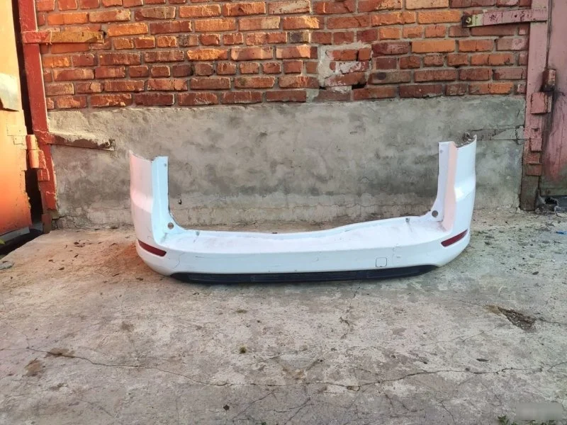 Бампер Ford Mondeo 4 1483913, задний
