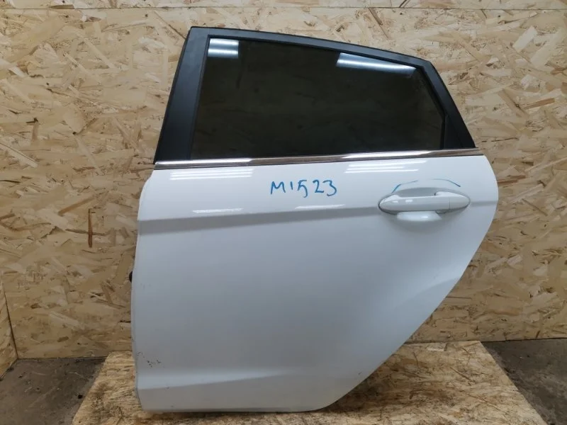 Дверь боковая Ford Fiesta 2012 1692503 MK6 1.4 SPJC, задняя левая