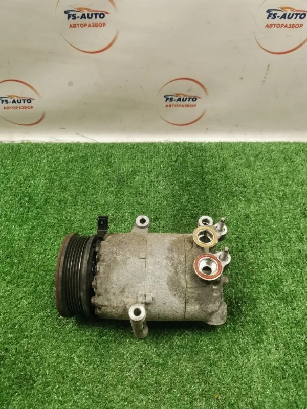 Компрессор кондиционера Ford Focus 3 2012 AV6119D629CA ХЕТЧБЭК 1.6 PNDA