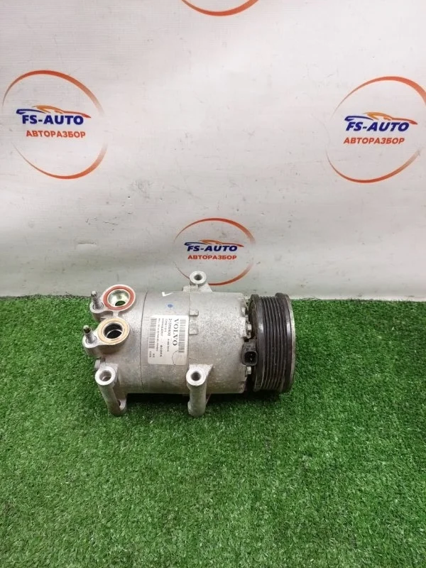 Компрессор кондиционера Volvo V40 2015 31369800 ХЕТЧБЭК 1.6 B4164T