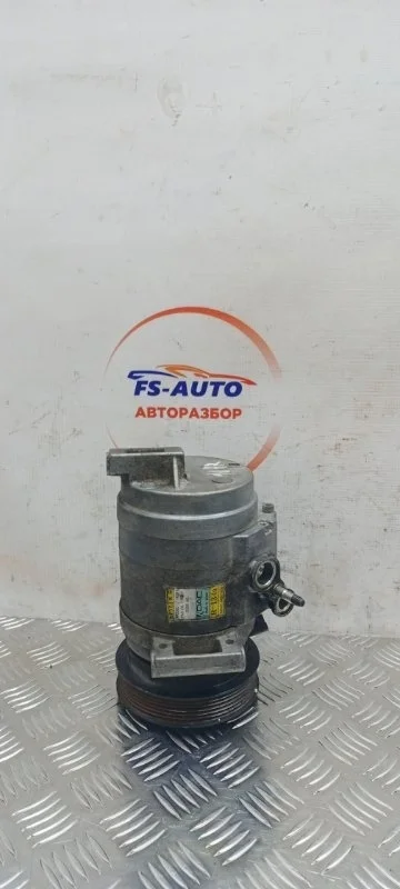 Компрессор кондиционера Chevrolet Captiva 2013 96861886 C 140 3.2 10HMC