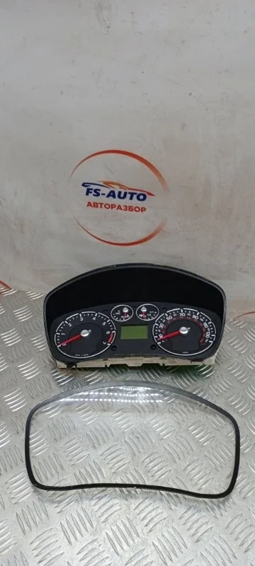 Приборная панель Ford Fusion 2005 VP6S6F10894 УНИВЕРСАЛ 1.4 FXJA