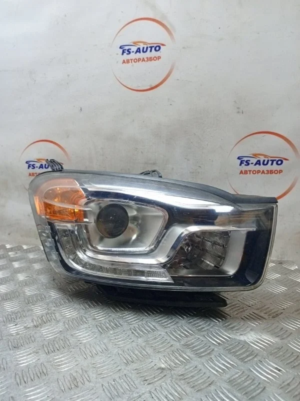 Фара Ssangyong Actyon 2014 8310634300 SUV D20DTF, правая