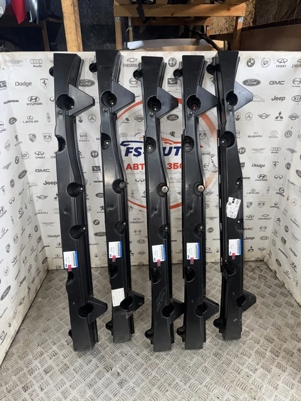 Усилитель бампера Ford Fusion 2N1117912AE 1.6, задний