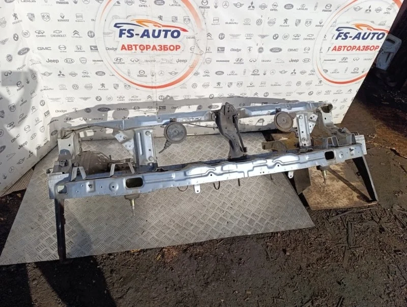 Телевизор Kia Sorento 2005 641003E100 SUV 2.5 D4CB, передний