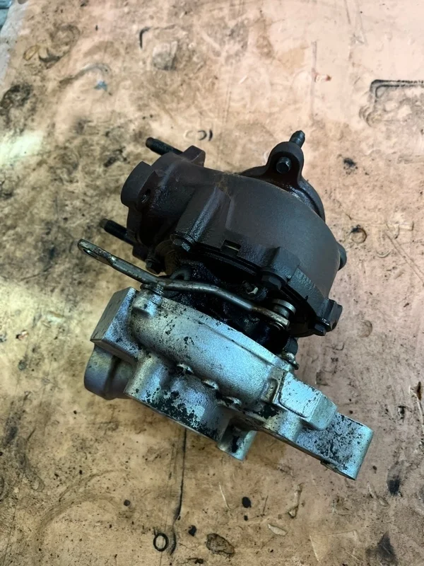 Турбокомпрессор (турбина) Toyota Land Cruiser 200 2012 1720151021 4