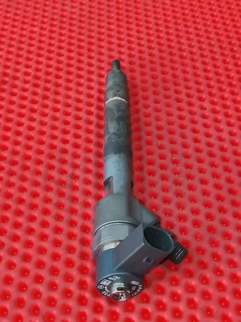 Форсунка топливная Mercedes-Benz C-Class A6480700287 W203 2.2 CDI OM 646