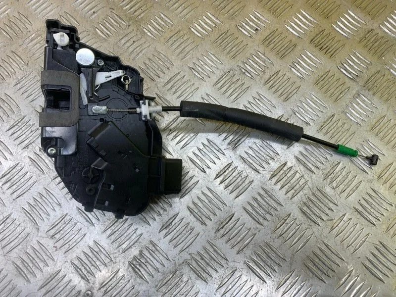 Замок двери задней левой Land Rover Range Rover Evoque I (2011-2018) 2014 LR011303 2.2 D 224DT