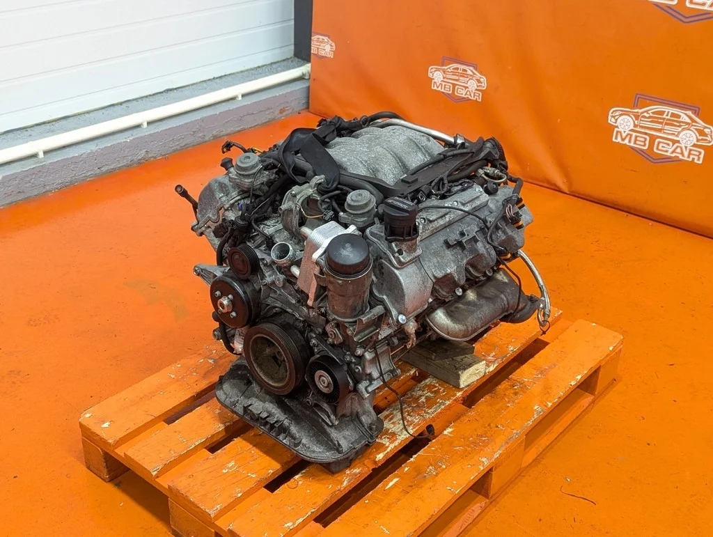Двигатель бензиновый Mercedes-Benz