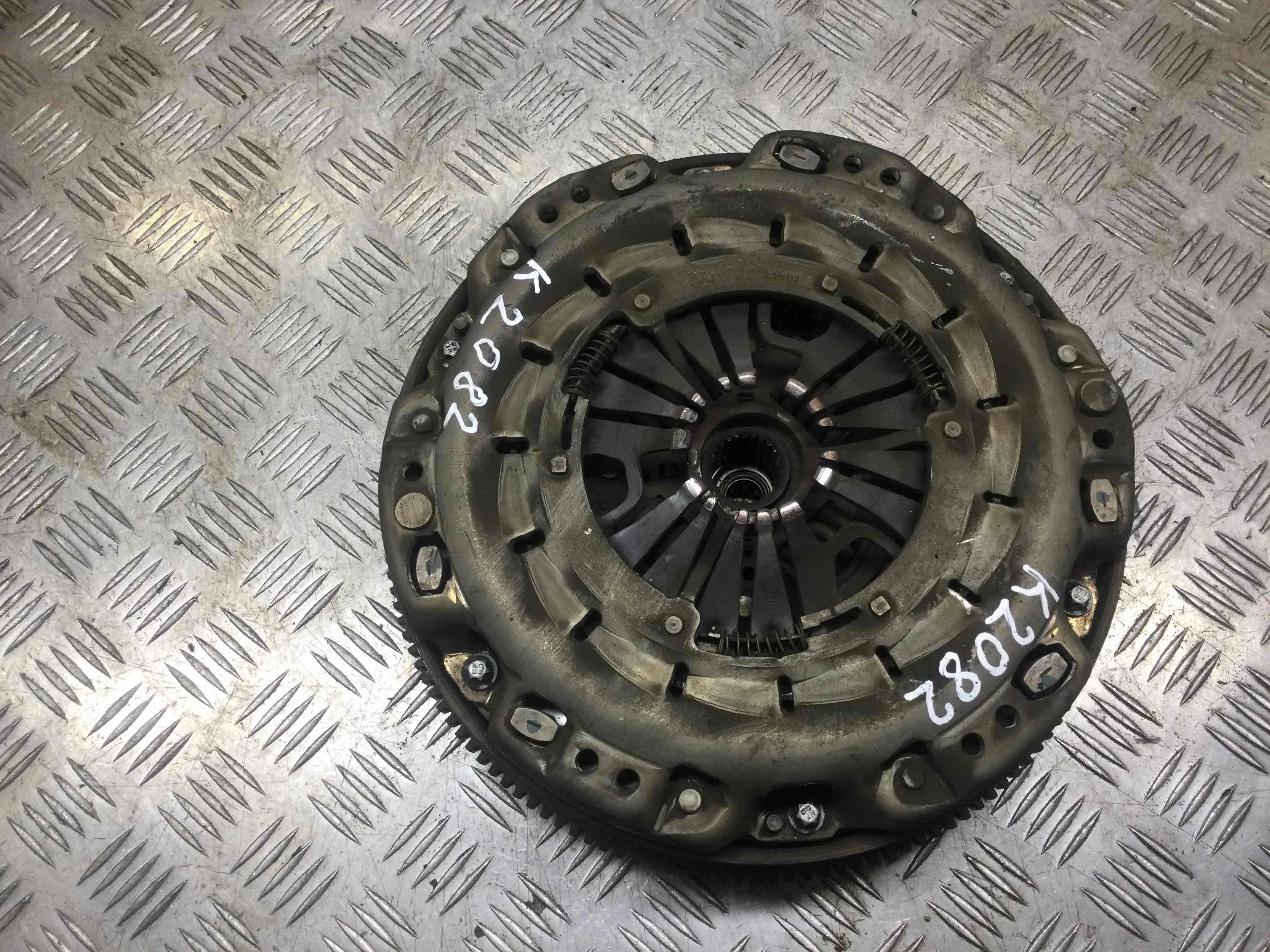 Маховик Mercedes CLK W209/A209 [рестайлинг] (2005-2010) дизель 2.2 CDI Механика Купе