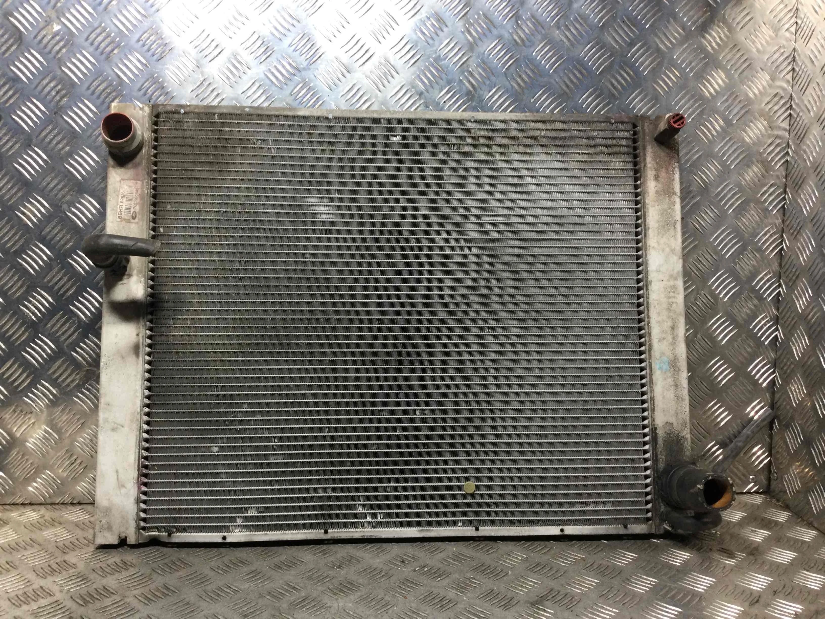 Радиатор (основной) Land Rover Range Rover 3 поколение (2002-2005) бензин 4.4