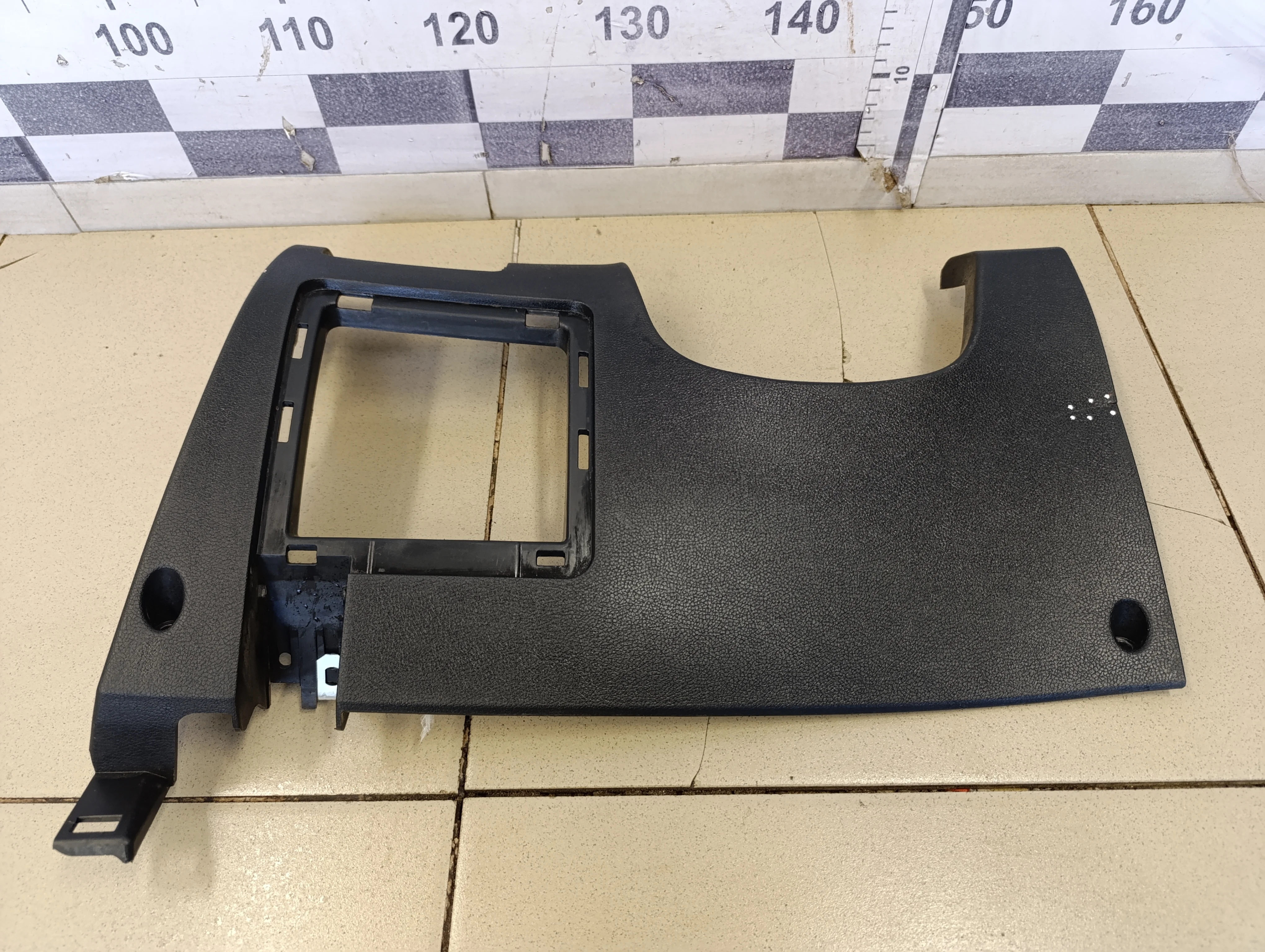 Накладка декоративная Solaris 2010-2017