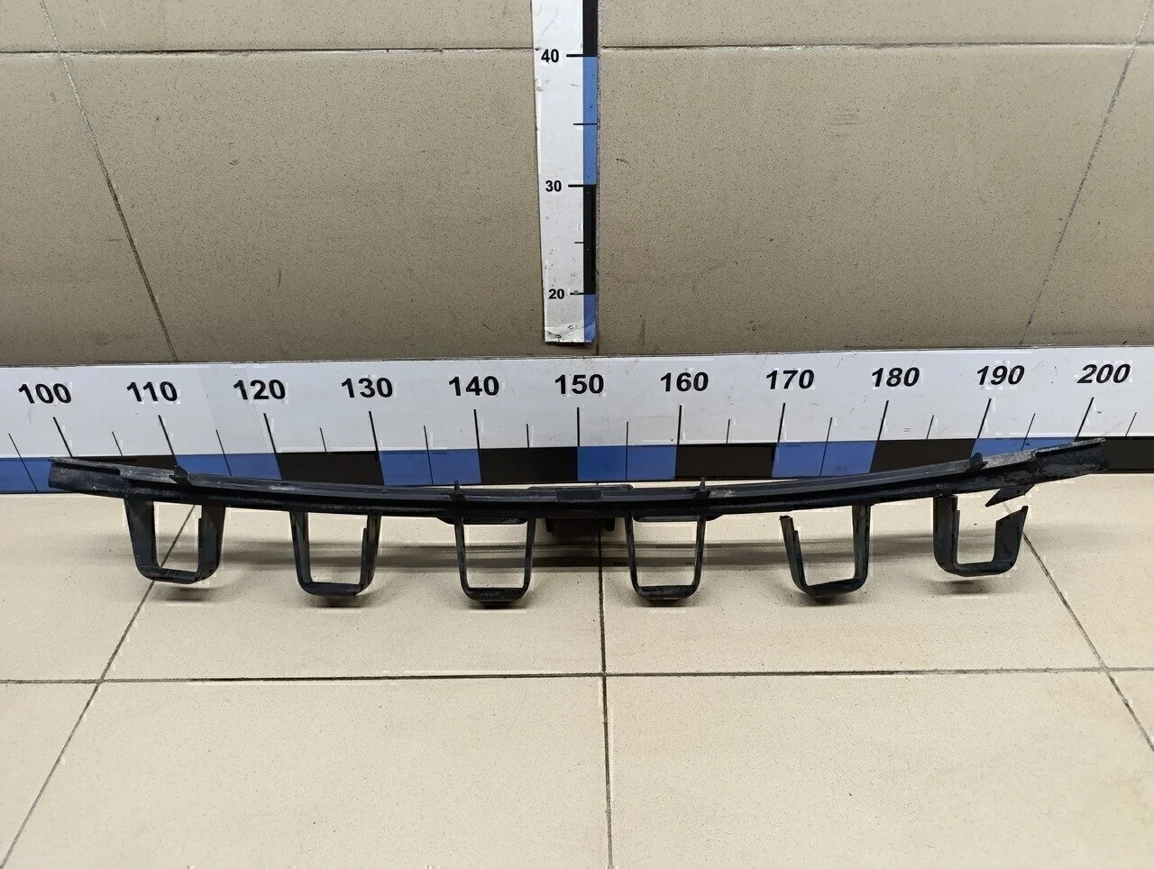 кронштейн заднего бампера Focus III 2011>