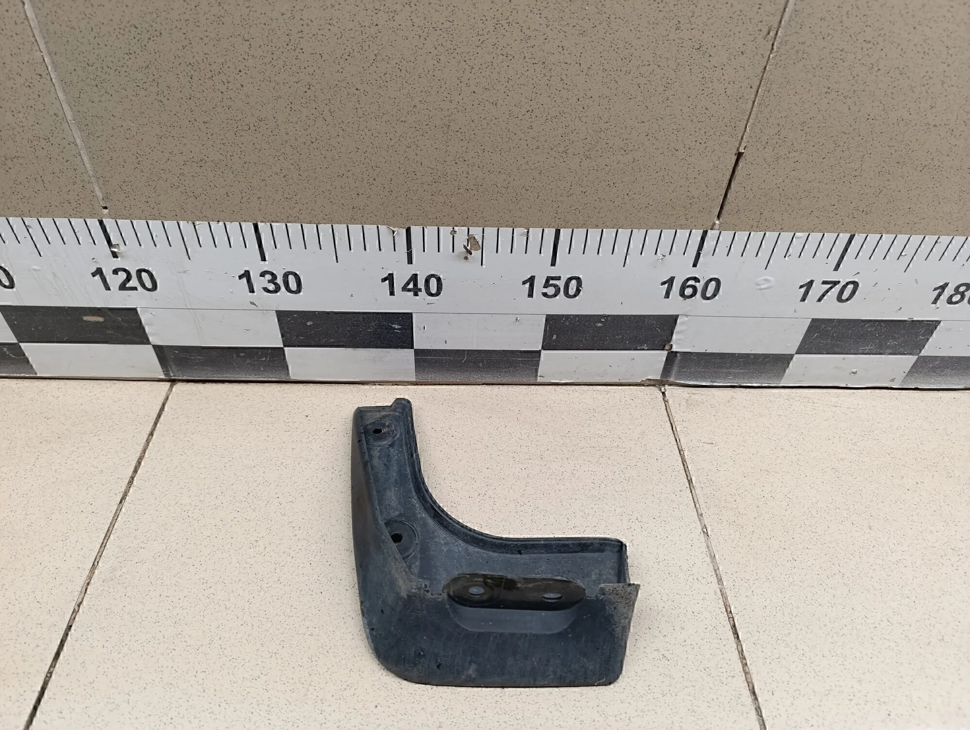 Брызговик задний левый Solaris 2010-2017