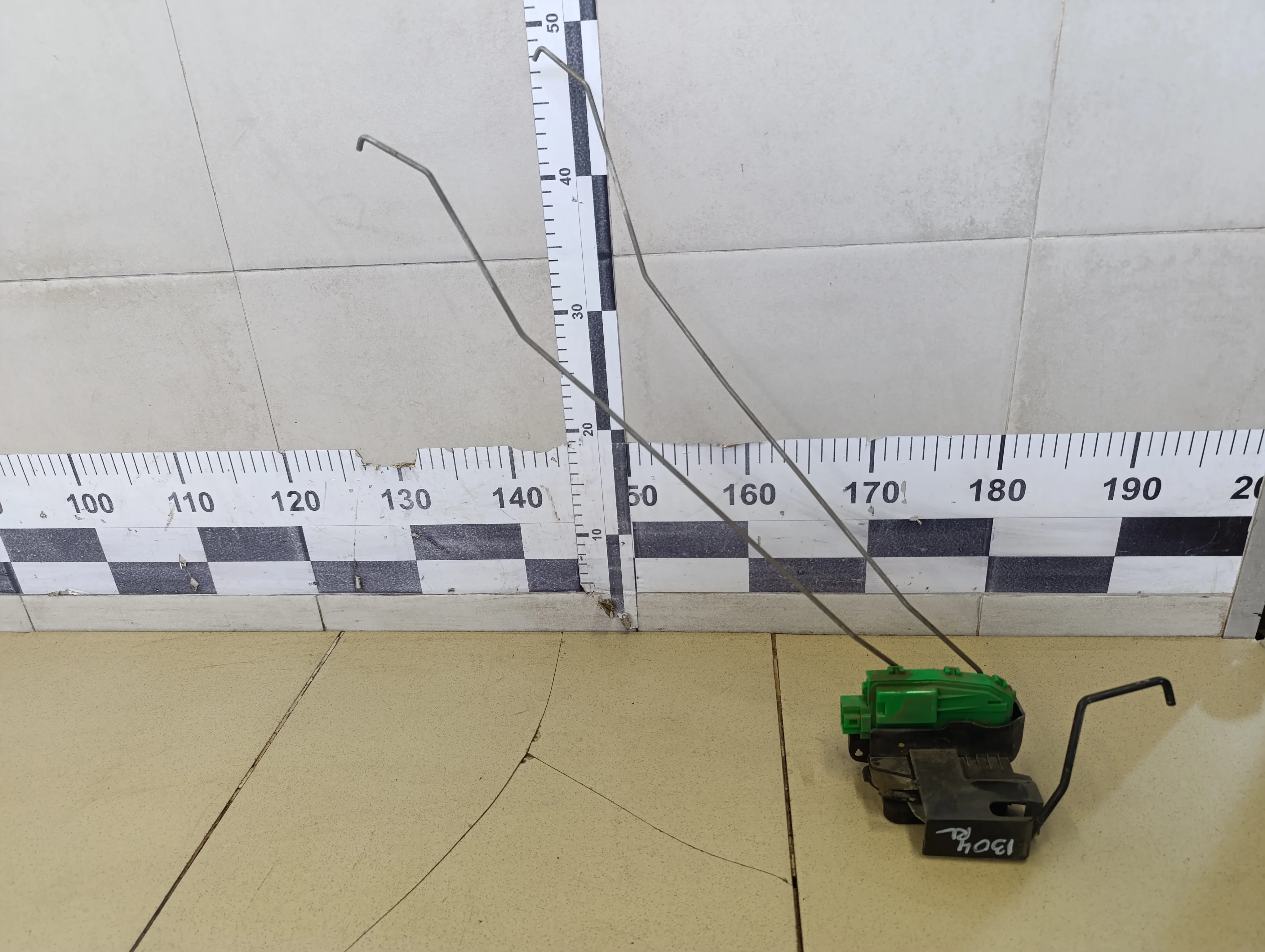 Замок двери задней левой Solaris 2010-2017