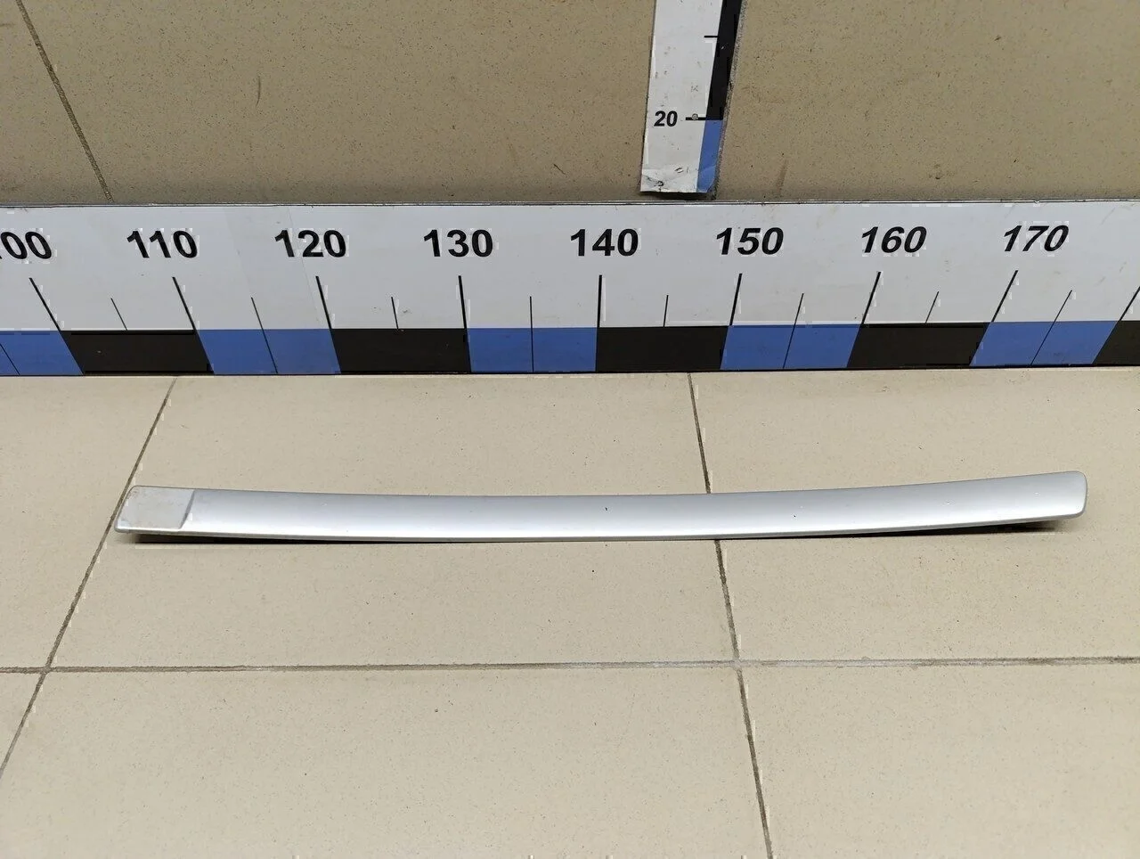 Молдинг задней левой двери Focus II 2005-2008