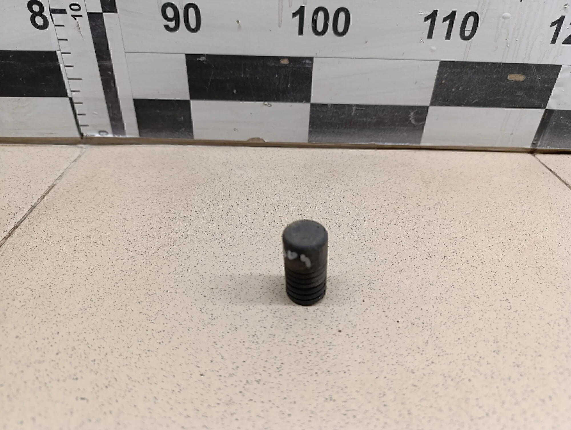 Отбойник капота Solaris 2010-2017