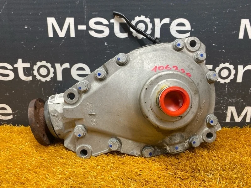 Редуктор Bmw X3 2013 31508635862 F25 N55B30A, передний