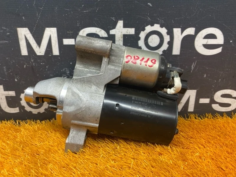 Стартер Audi Q5 2010 06H911021A 8R CDN