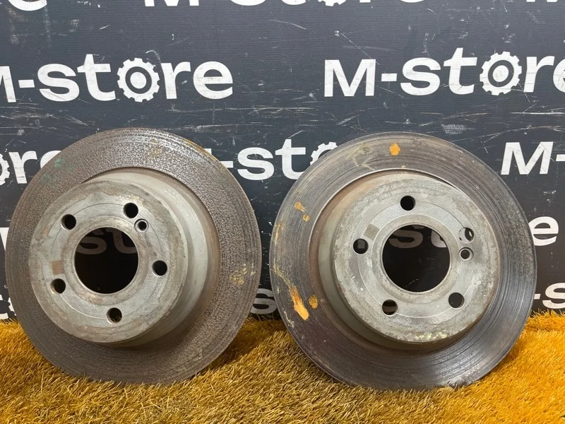 Диск тормозной Mercedes-Benz E-Class 2008 A0004231012 W211 272.922, задний