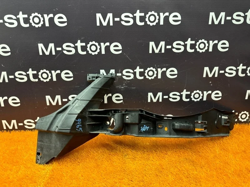 Крепление бампера Volkswagen Touareg 2007 7L6807183D 7L BHK, переднее левое