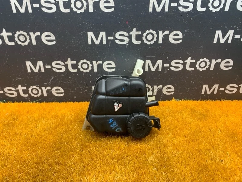 Бачок расширительный Mercedes-Benz M-Class 2012 A1665000049 W166 276.955